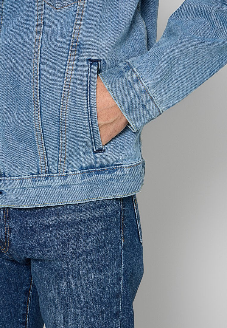 Levi's®