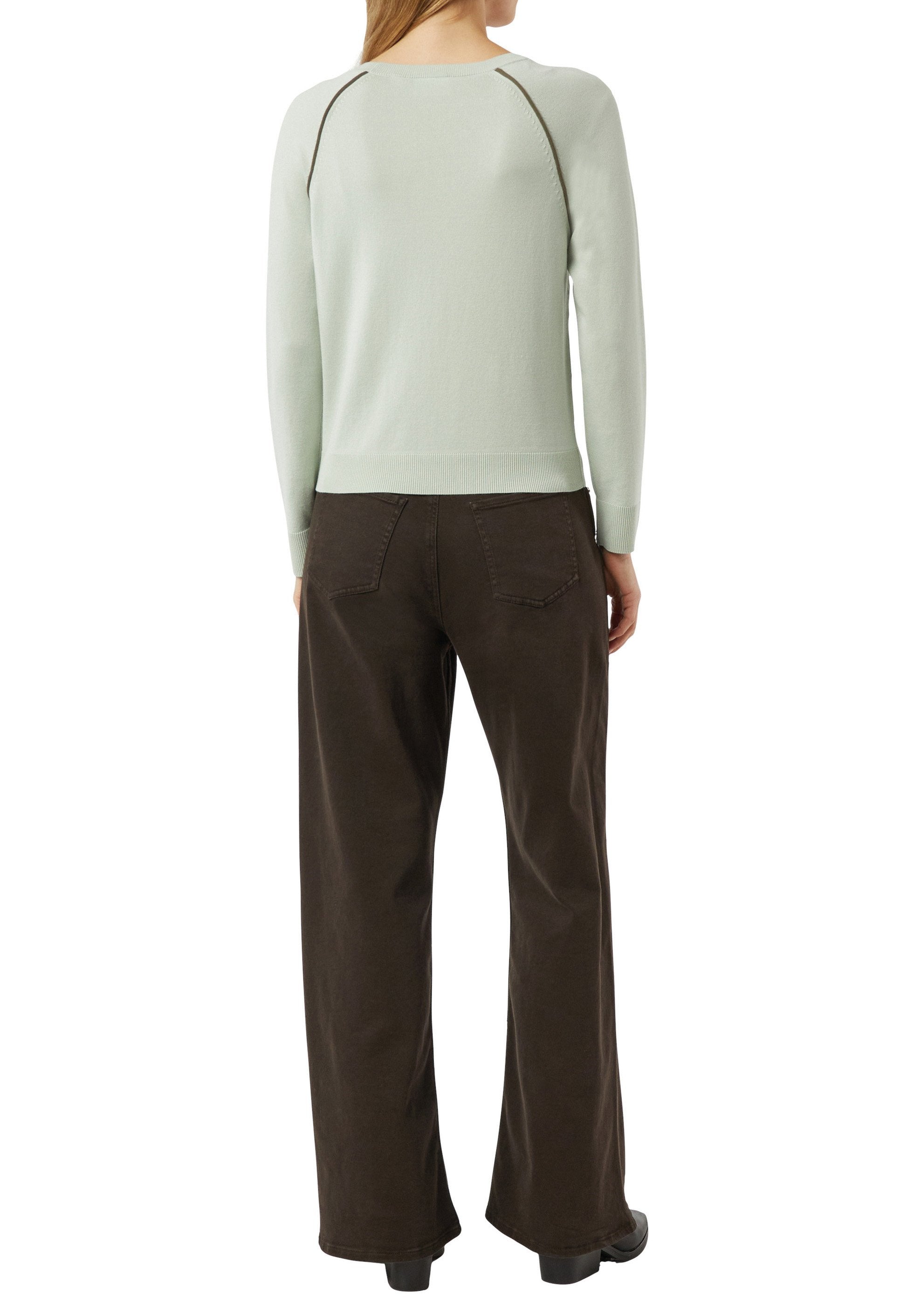 PULLOVER Media 7