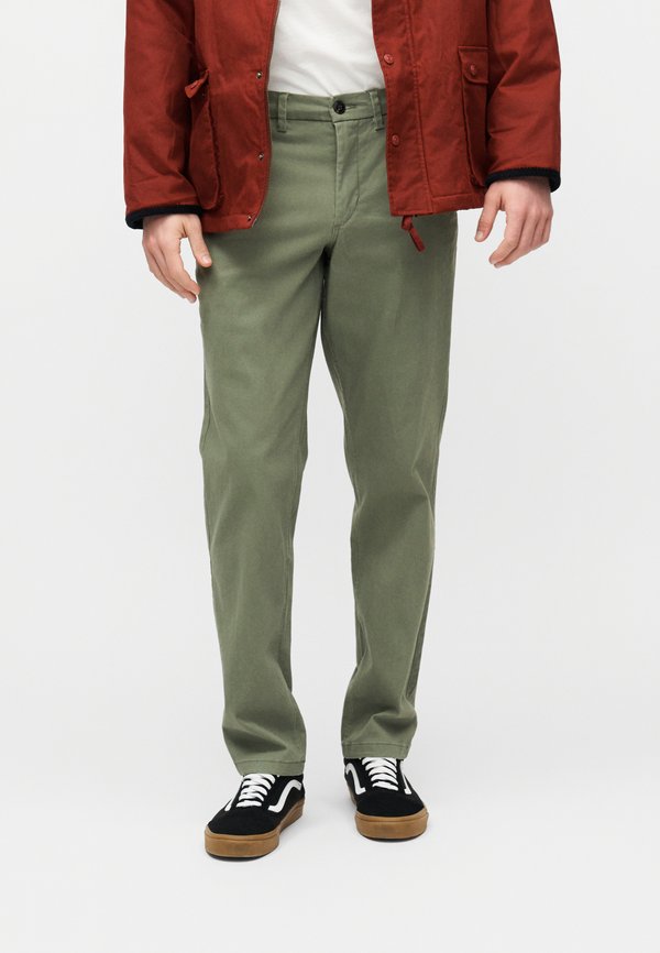 Jack & Jones JPSTOLLIE DYLAN - Chinos - deep lichen green