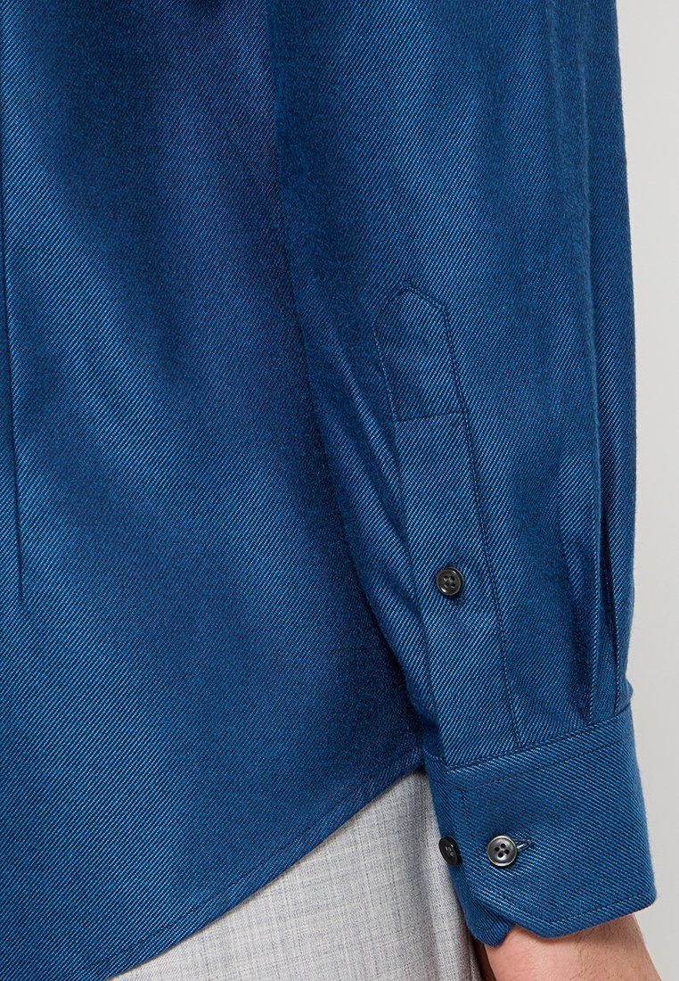 Michael Kors SLIM FIT