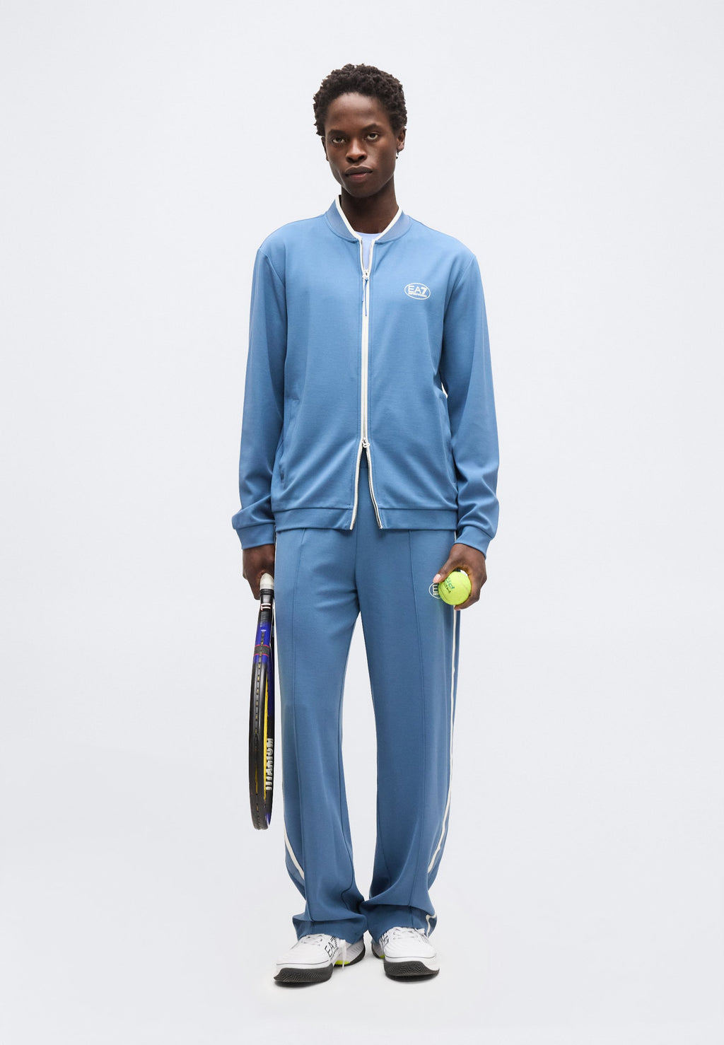 TENNIS CLUB  Media 2