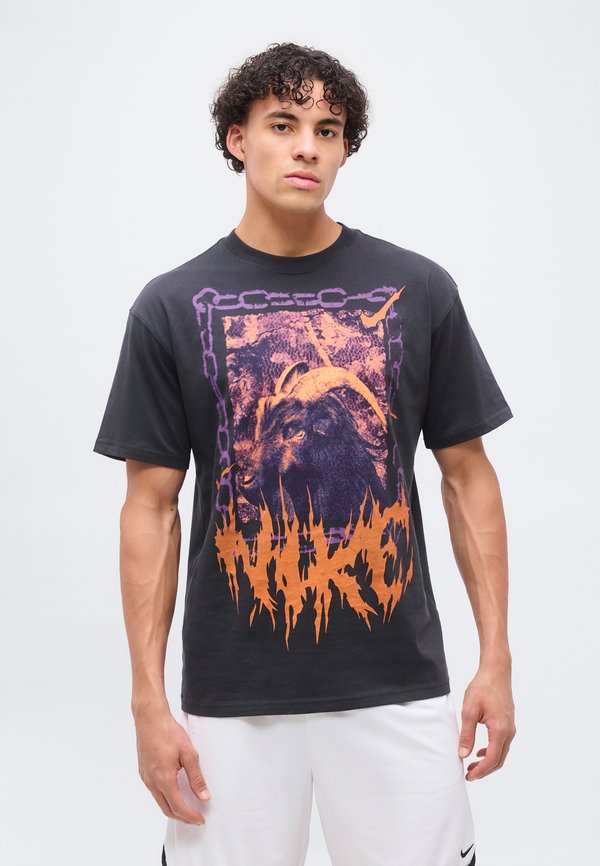 Nike Performance TEE M90 LOOSE - Print T-shirt - off noir