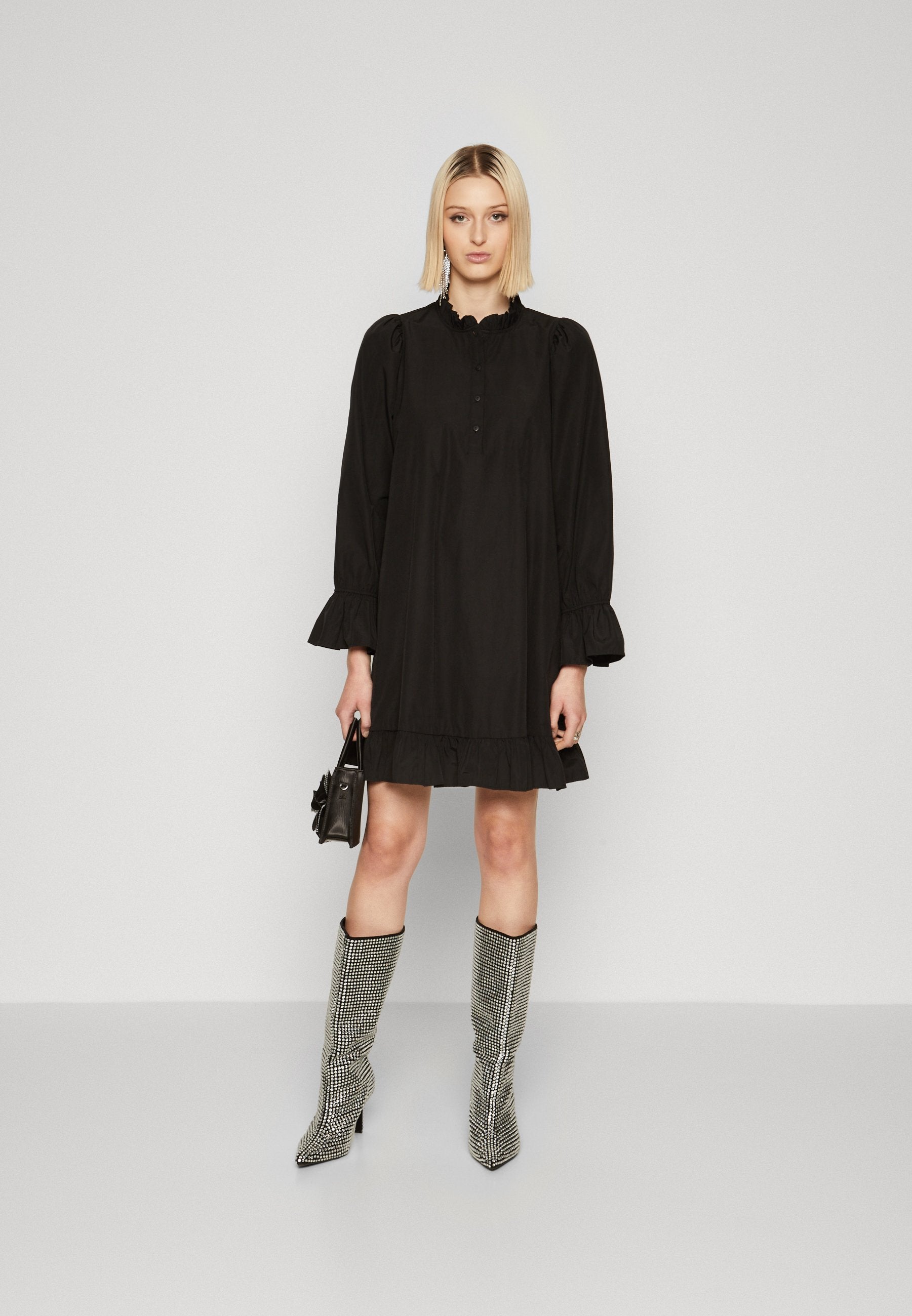 Pieces PCASSRA SHORT DRESS