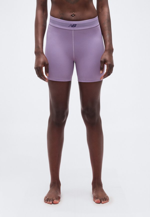 New Balance AC FITTED SHORT 5" WOMENSV1 - Leggings - candied violet