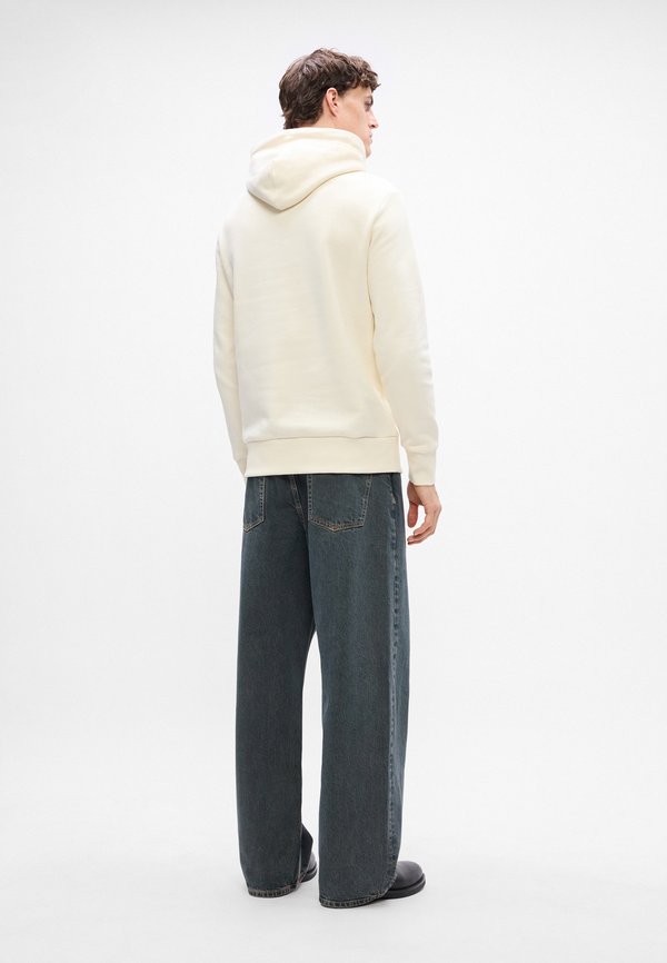 GANT TONAL SHIELD HOODIE