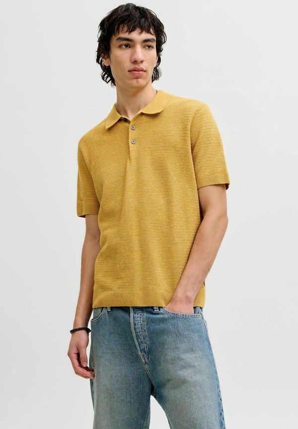 Jack & Jones JPRBLURILEY KNIT POLO SS SN - Polo shirt - sahara sun