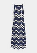 Vero Moda Knitted VMVENUS Long - Jumper dress - navy blazerdetail/birch