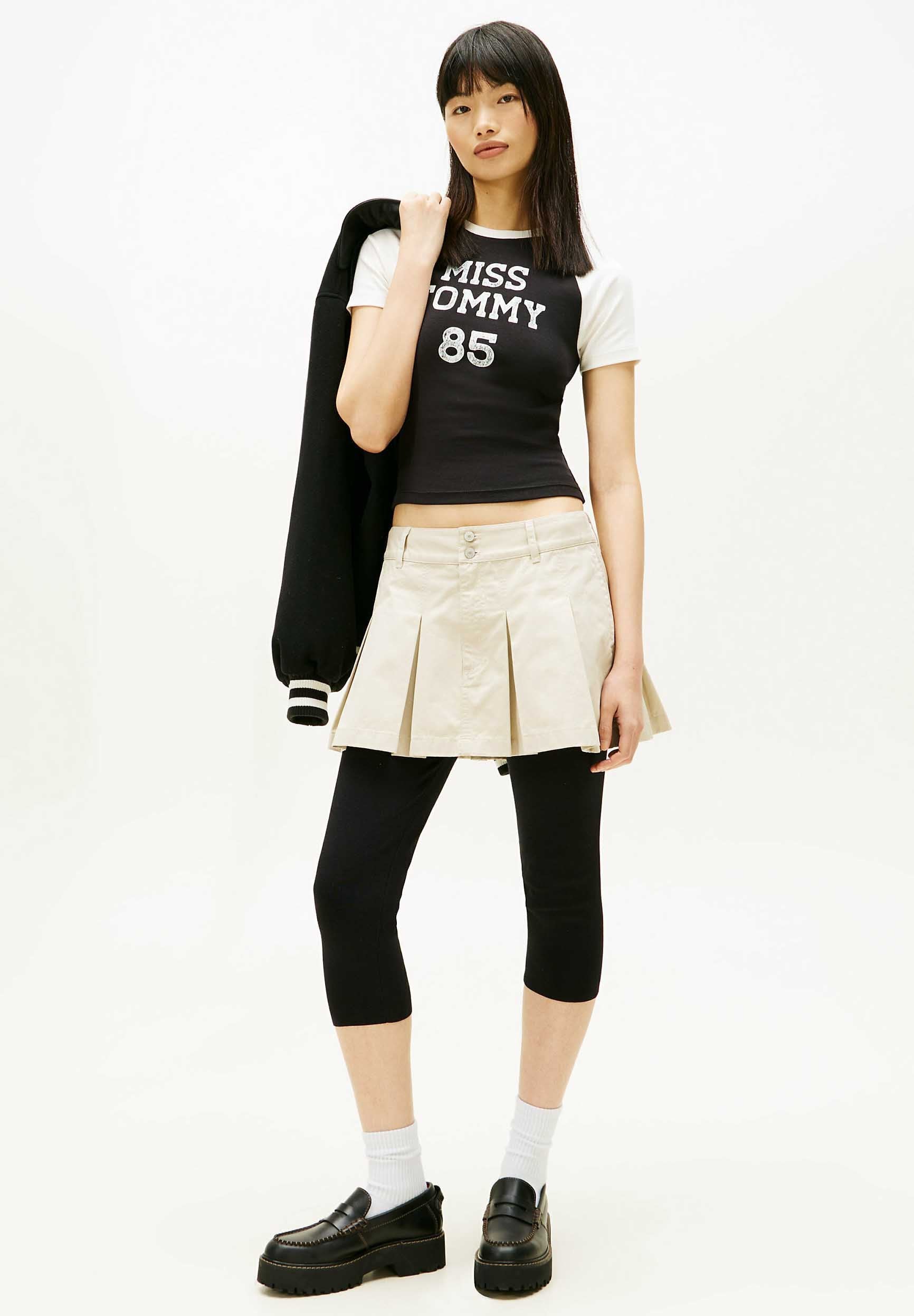 Tommy Jeans LOGO SLIM RAGLAN SLEEVE T-SHIRT