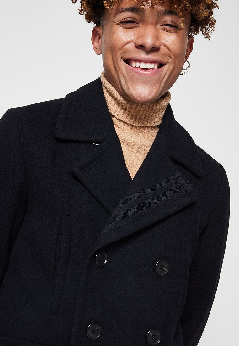 Club Monaco