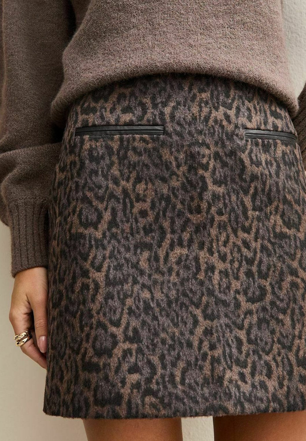New Look BRUSHED LEOPARD PRINT MINI