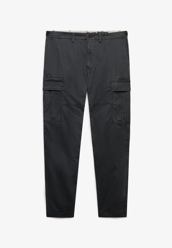 Superdry & Co SUPERDRY REGULAR TAPERED CARGO PANTS.. - Cargo trousers - blackboard