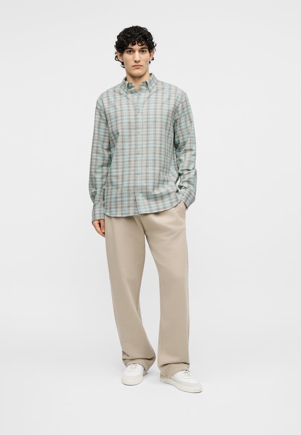 OFF-WHITE REGULAR SHIRT