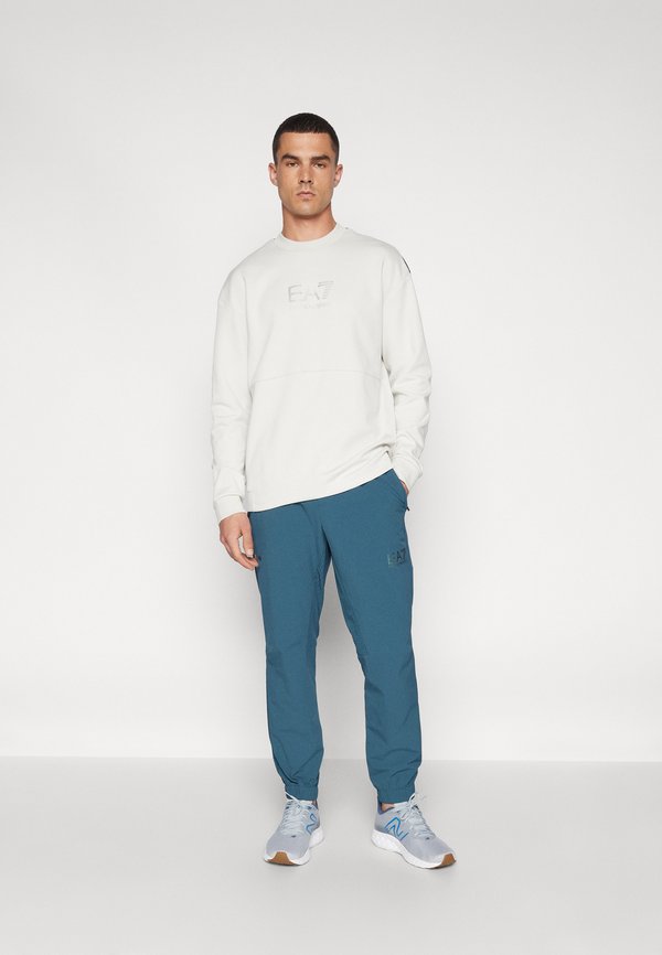 EA7 Emporio Armani NATURAL VENTUS7