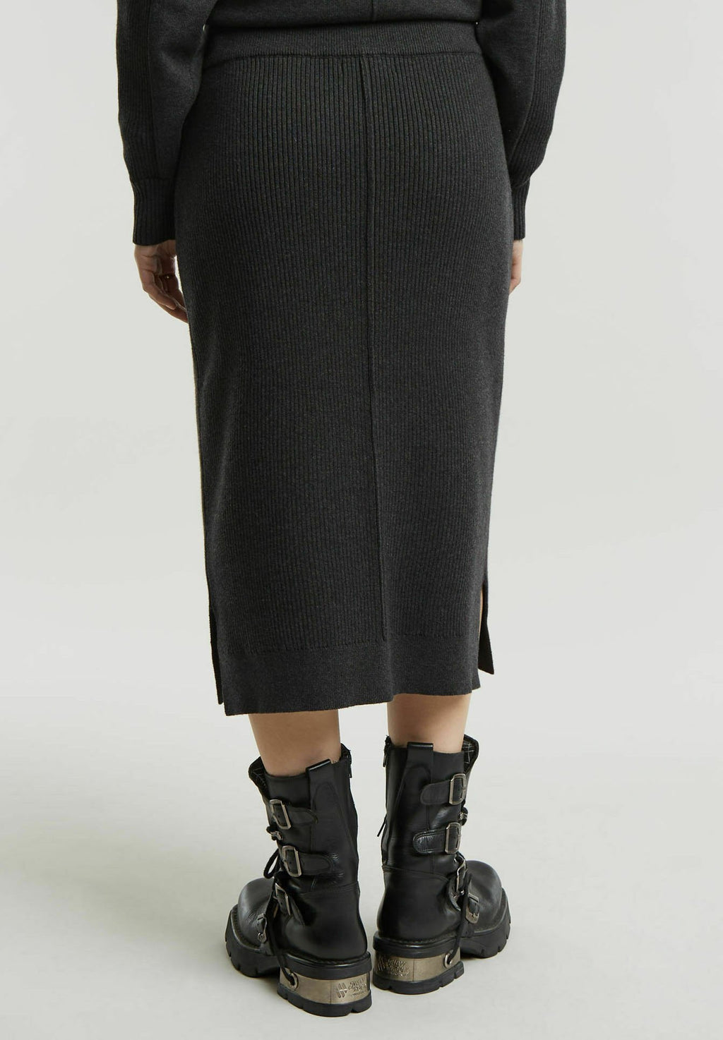 PENCIL KNIT Media 4