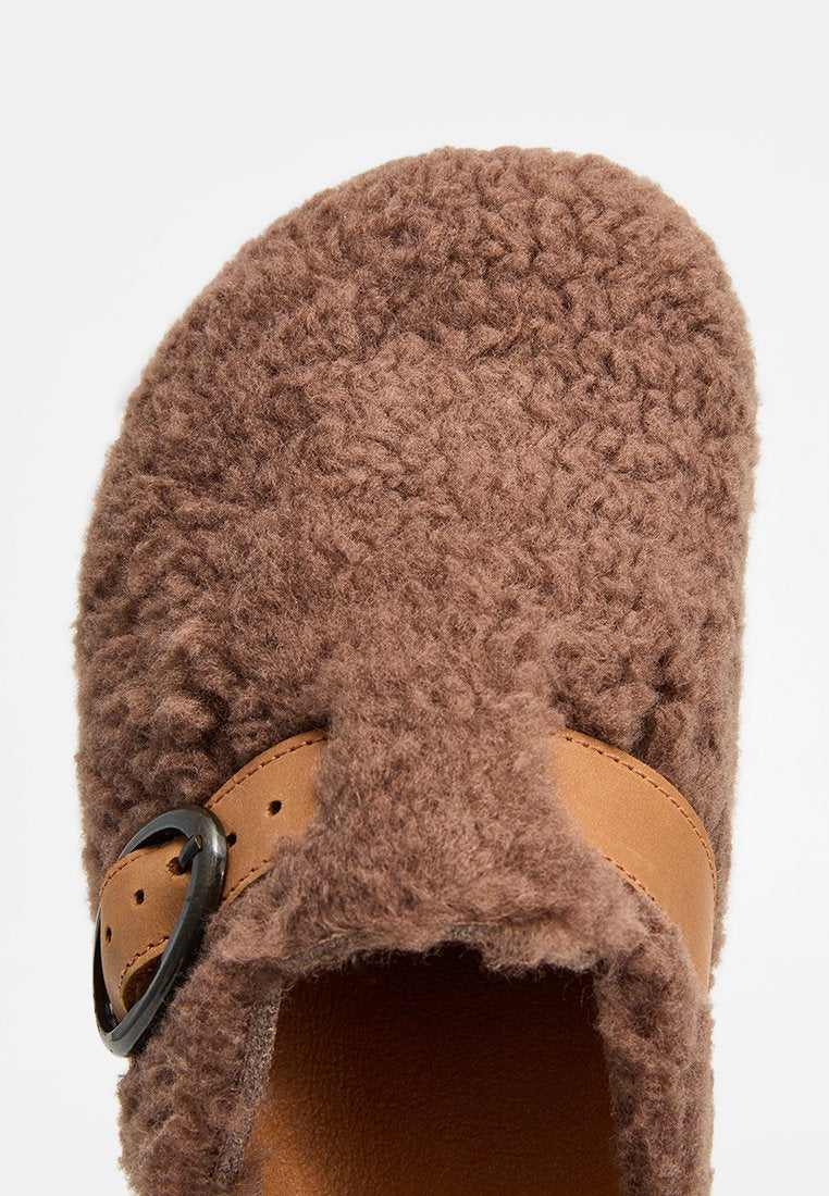 Scholl