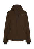 Braune wasserdichte Jacke mit Kapuze, die mehrere Reißverschlusstaschen und ein Logo auf der Brust hat. Glatte Textur und lange Ärmel mit Bündchen.