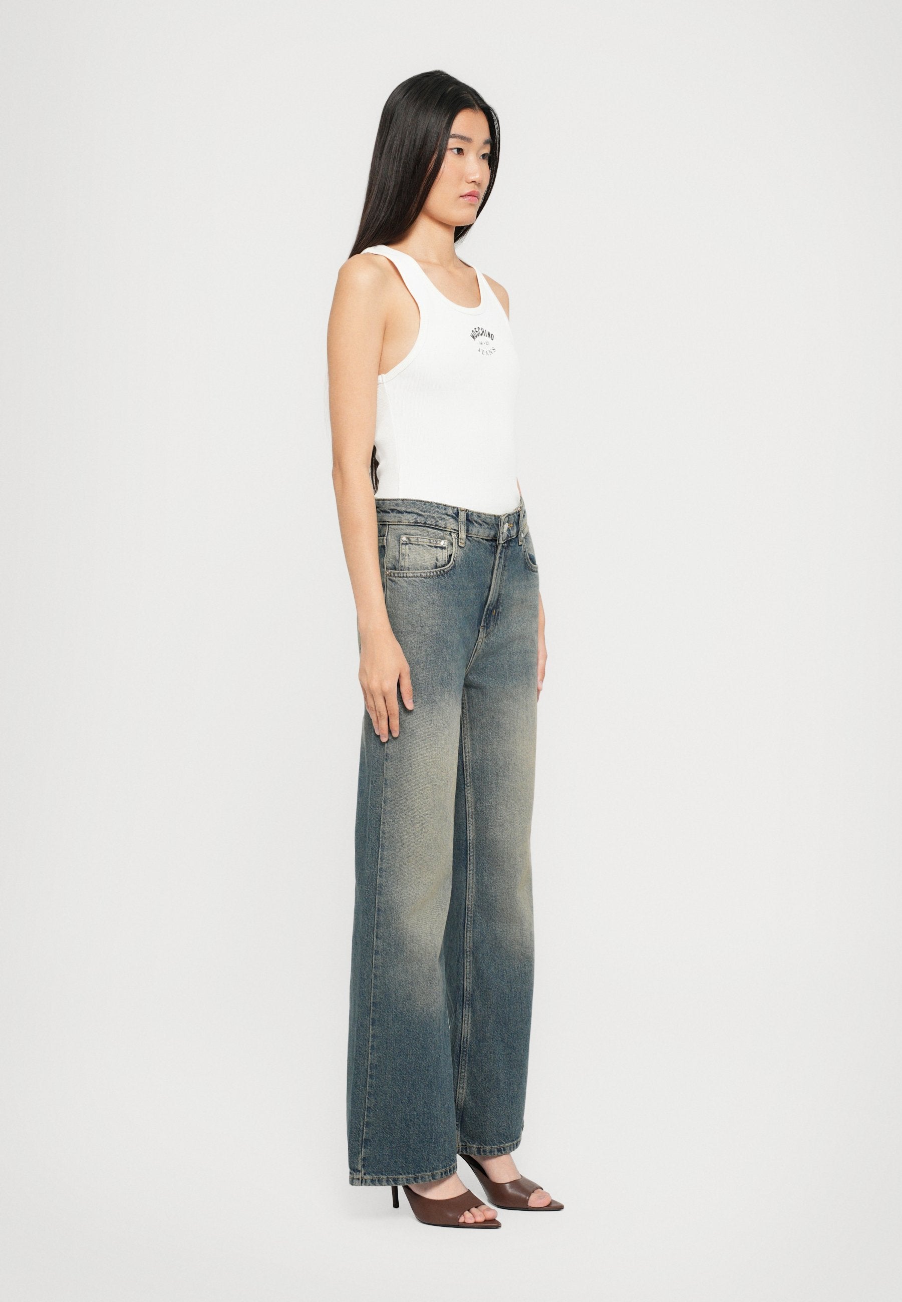 MOSCHINO JEANS