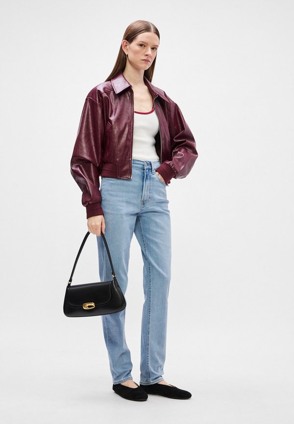Calvin Klein Jeans NEW MOM