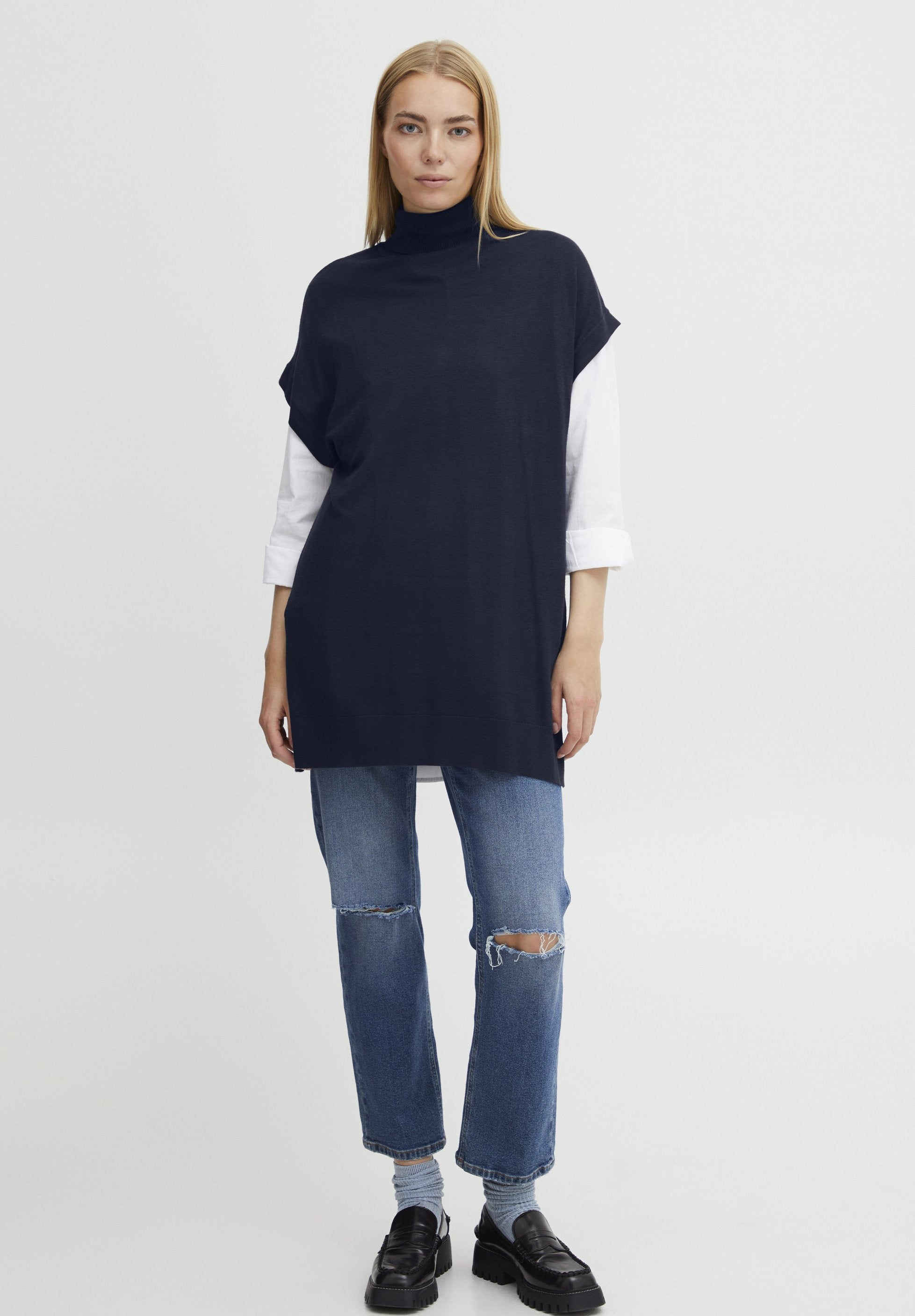 b.young BYMMPIMBA1 PONCHO