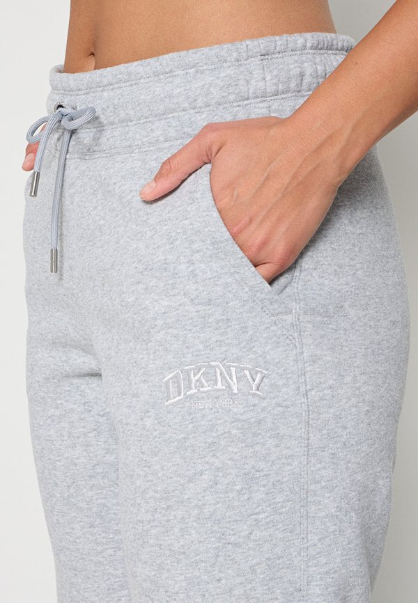DKNY Sport