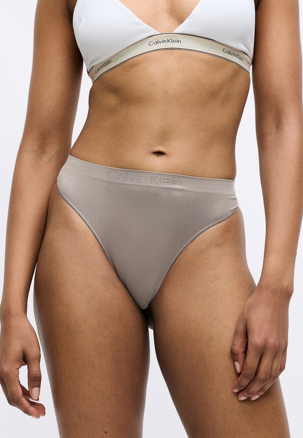 Calvin Klein Underwear THONG BONDED FLEX SEAMLESS 3 PACK