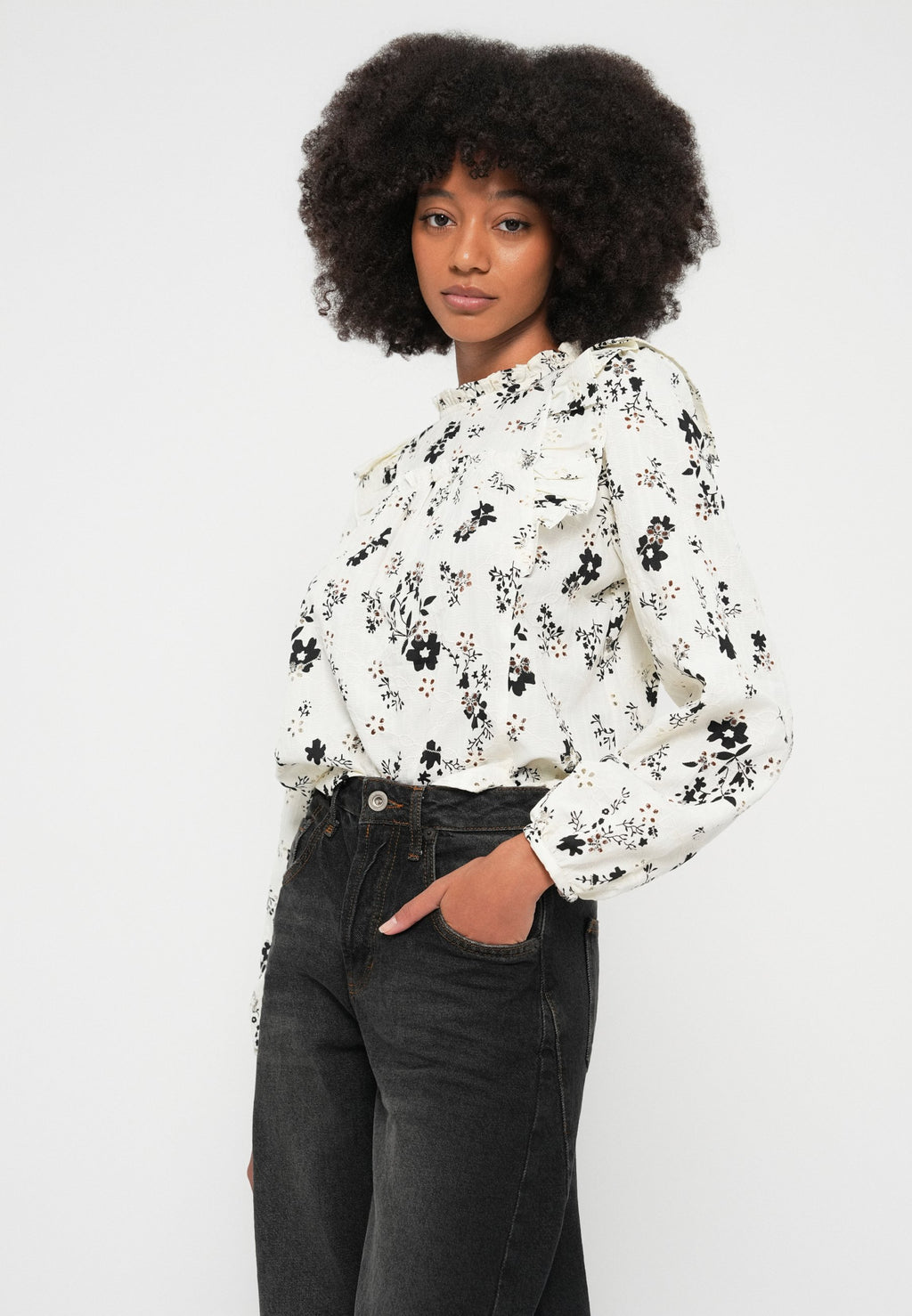 ONLRELLA LIFE FRILL  Media 5