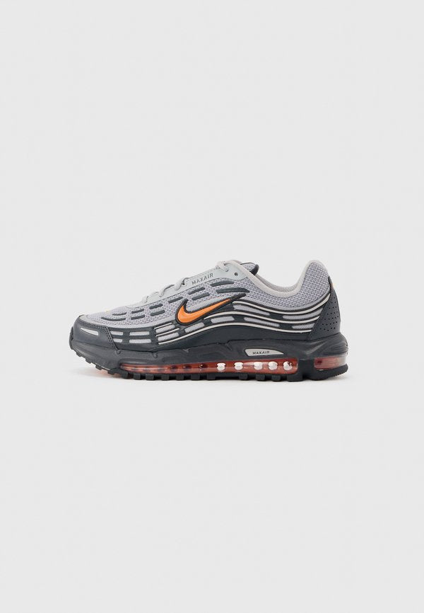 Nike Sportswear AIR MAX TL 2.5 UNISEX - Trainers - light smoke grey/hot curry/dark smoke grey/silver-coloured
