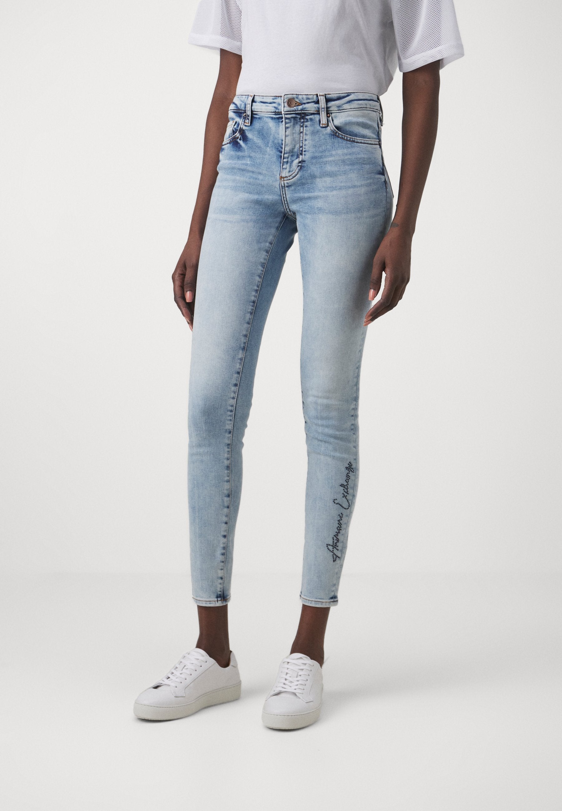 Armani Exchange Jeans Skinny Fit Media 3