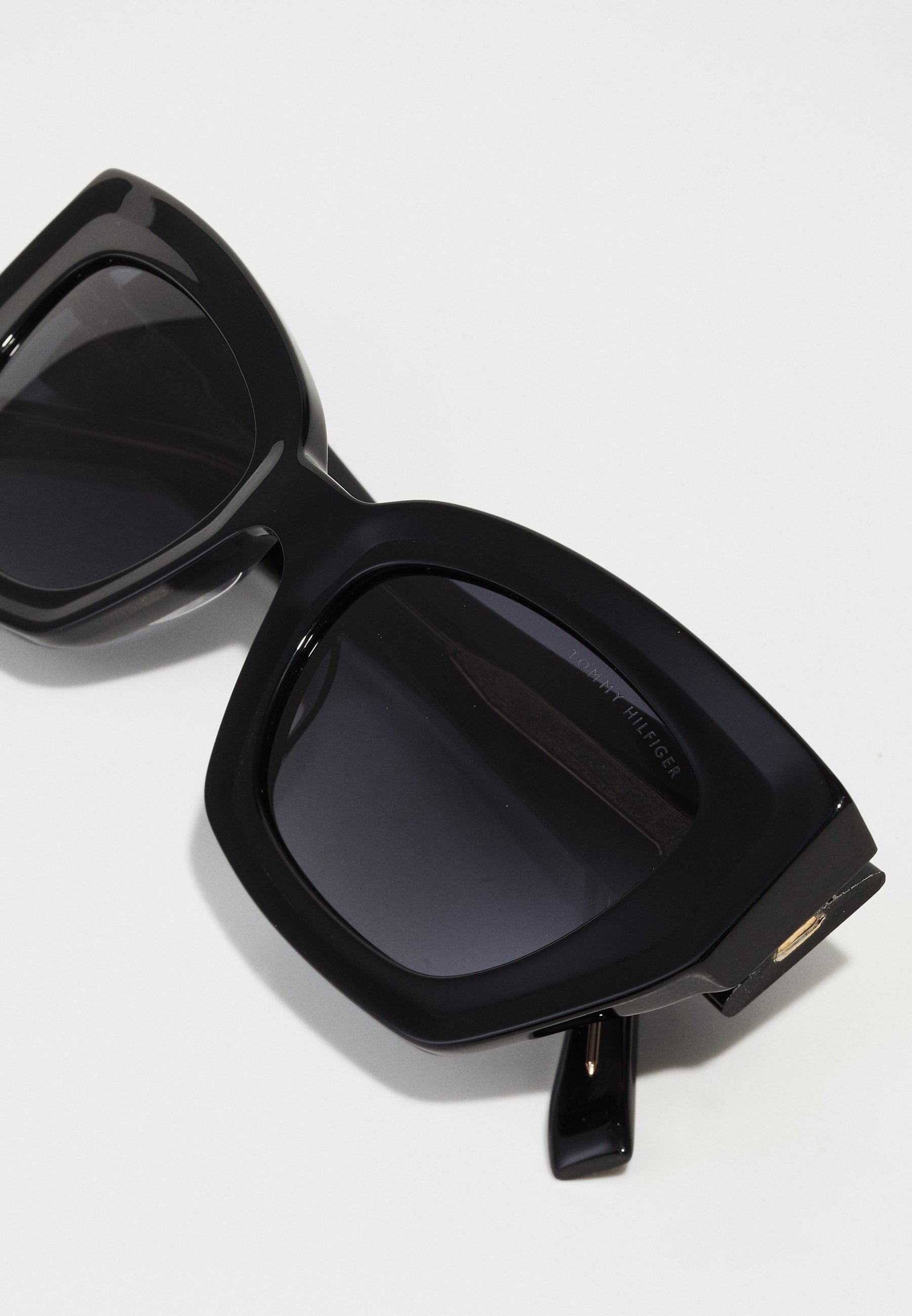 Tommy Hilfiger Sonnenbrille Media 4