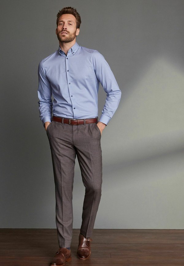 Next SIGNATURE WITH MOTION WAISTBAND