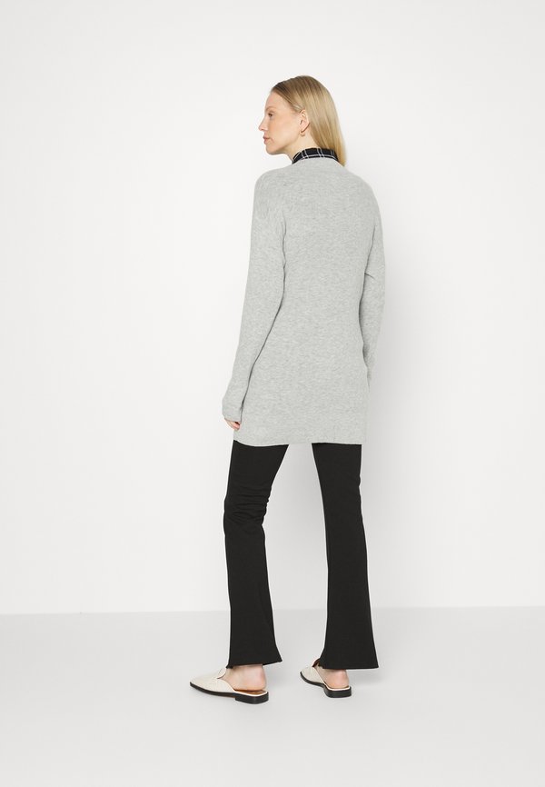 GAP Maternity V NECK