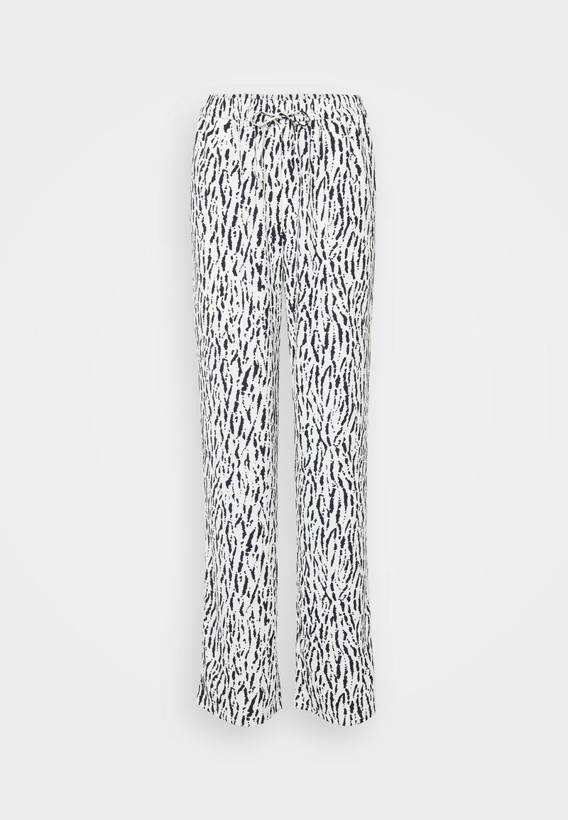 Weiße Hose mit navyblauem abstraktem Muster, ausgestattet mit einem elastischen Bund und verstellbarem Kordelzug. Gerade Beinform mit lockerer Passform.