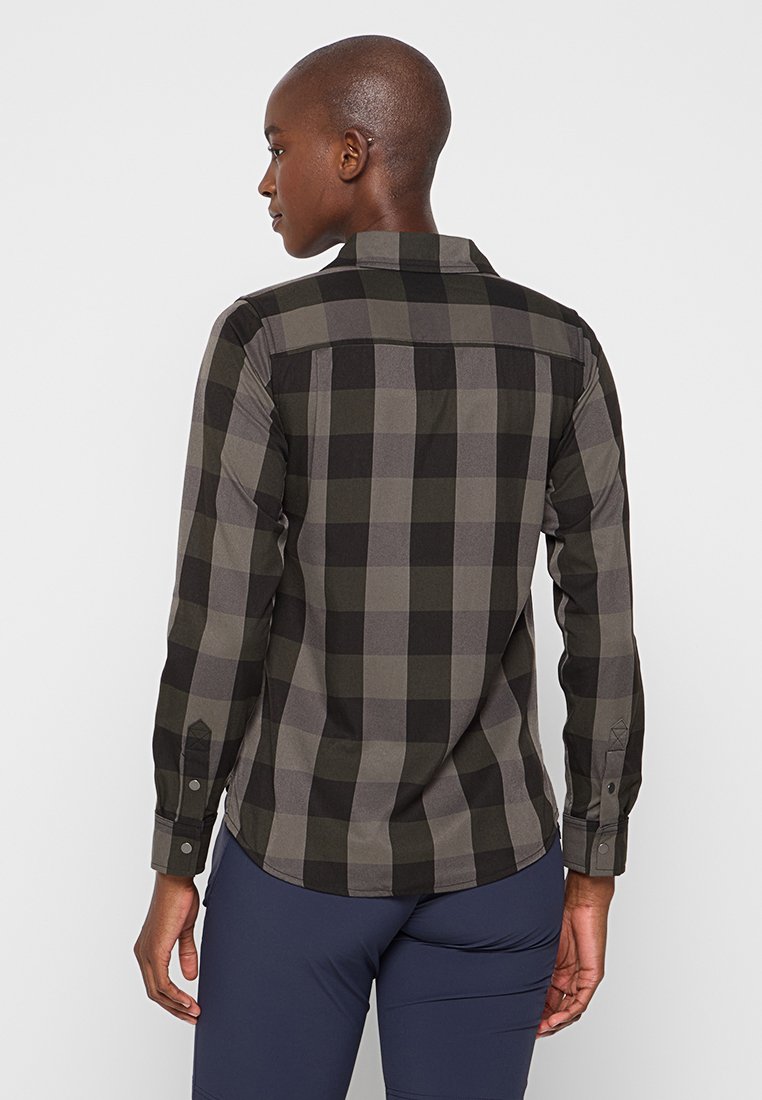 REGULAR FIT Media 2