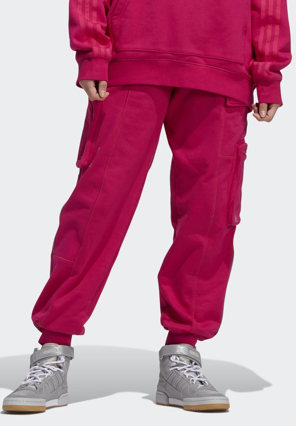 adidas Originals IVY PARK CARGO SWEAT PANTS (ALL GENDER)