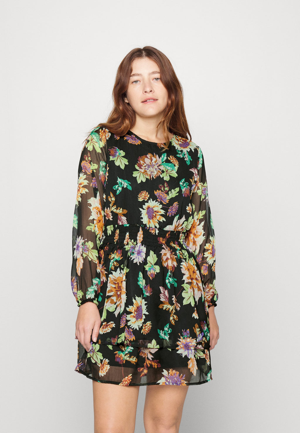 ONLJAMILA SMOCK DRESS  Media 3