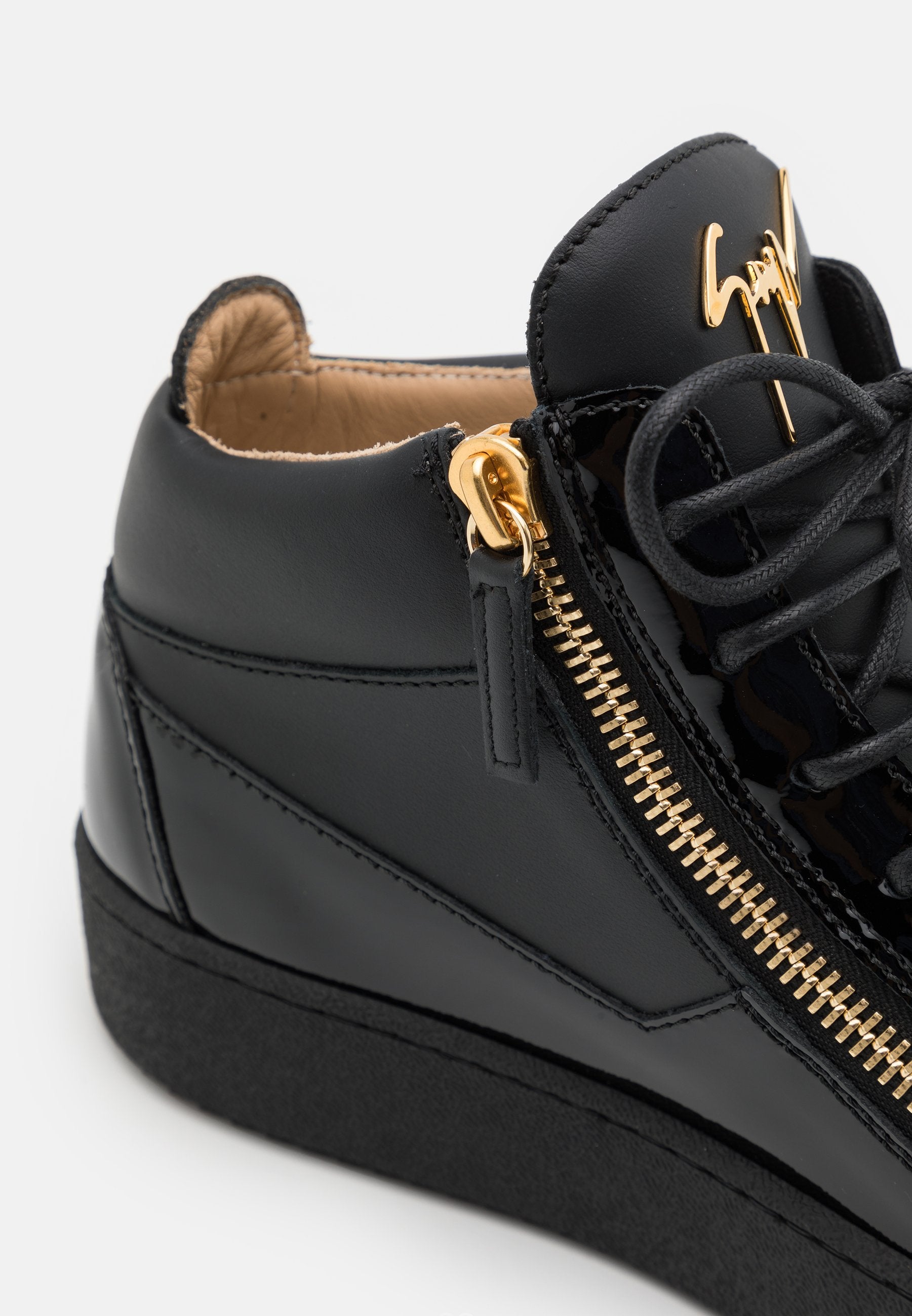 Giuseppe Zanotti MID TOP