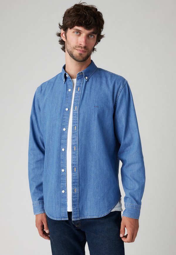 Levi's® AUTHENTIC BUTTON DOWN - Shirt - woodrow mid wash