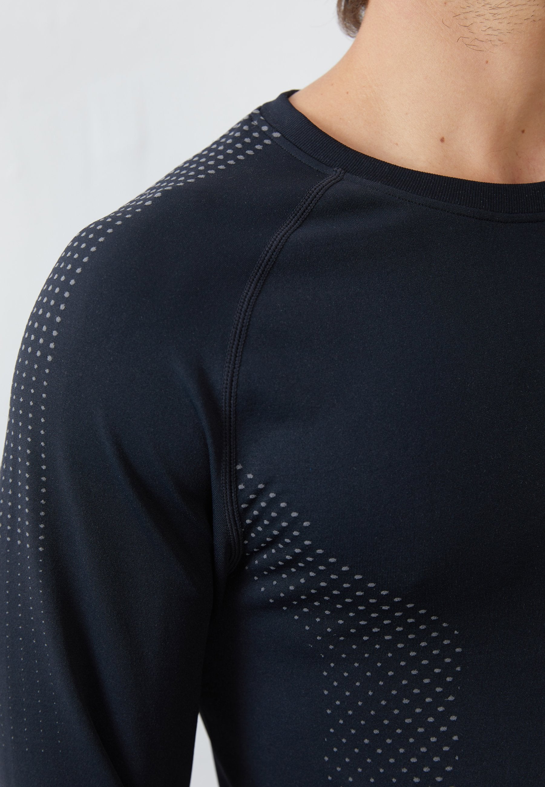Pier One Sport LONG SLEEVE SEAMLESS TOP
