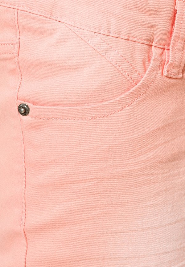 Esprit Maternity