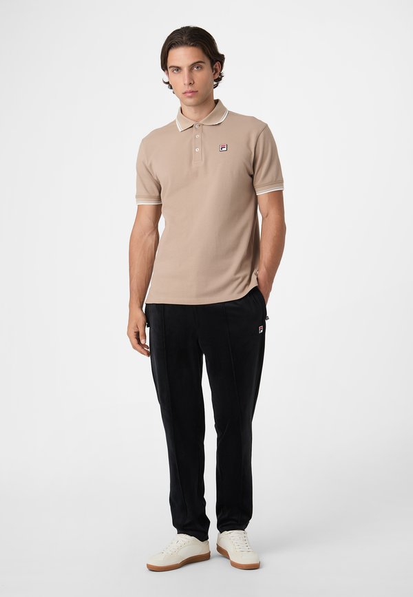 Fila ADRIANO REGULAR