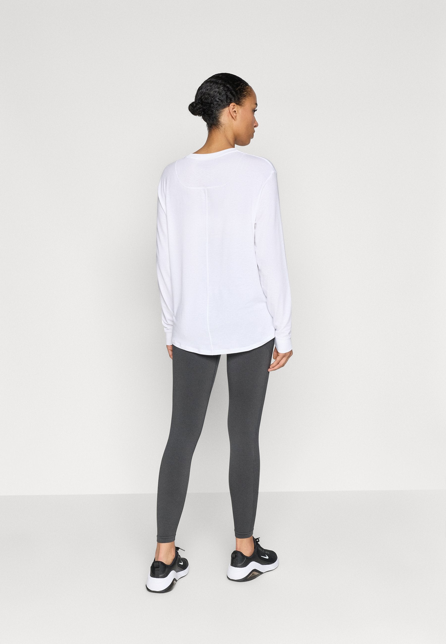 Nike Performance TIGHT