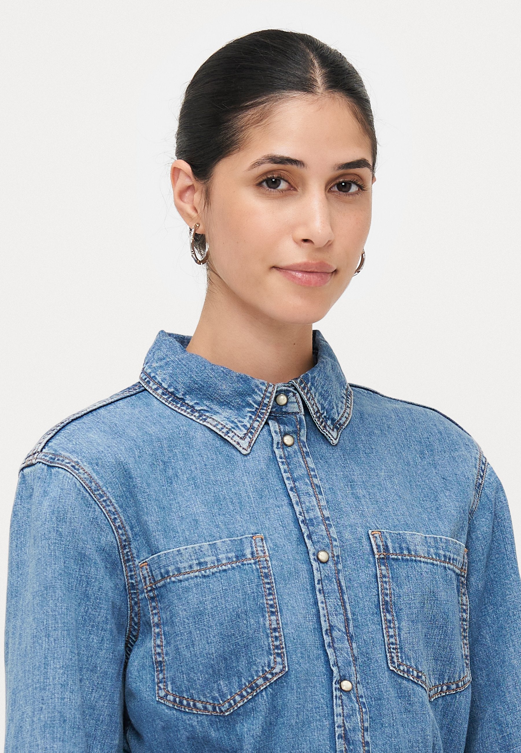 ONLKOKO SEGVIGNY BELT SHIRT Media 5