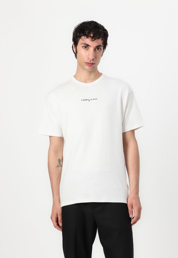 Tommy Jeans LOGO TEE