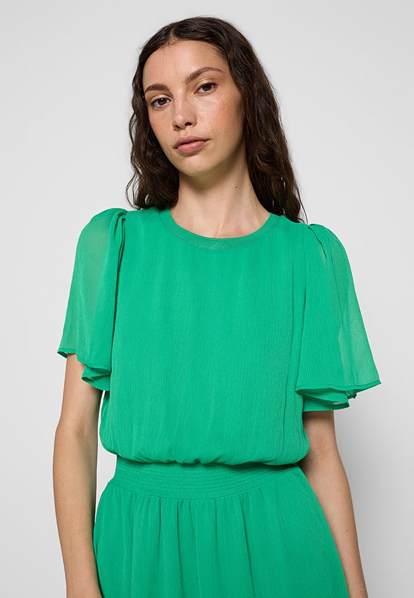DKNY