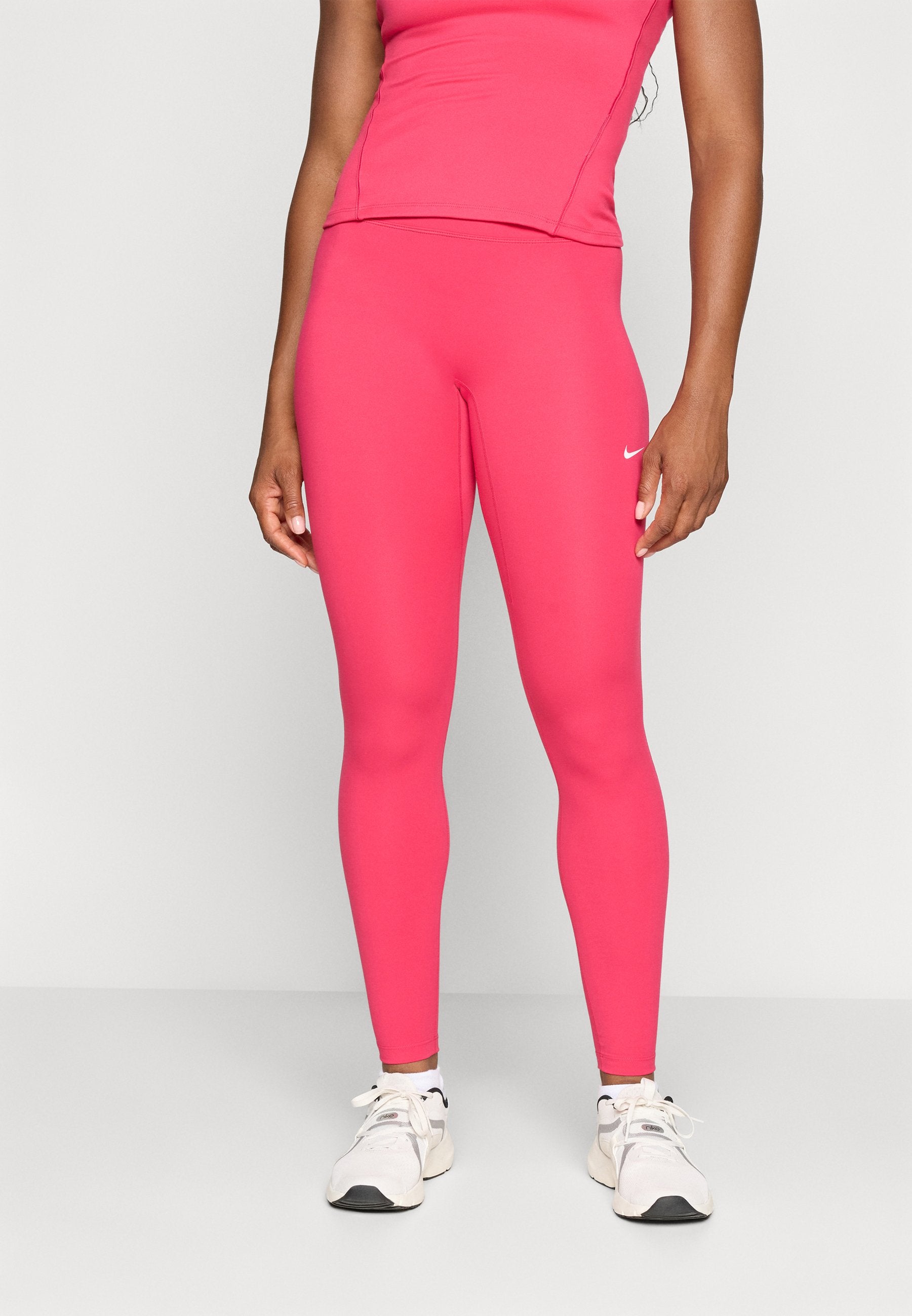 Nike Performance