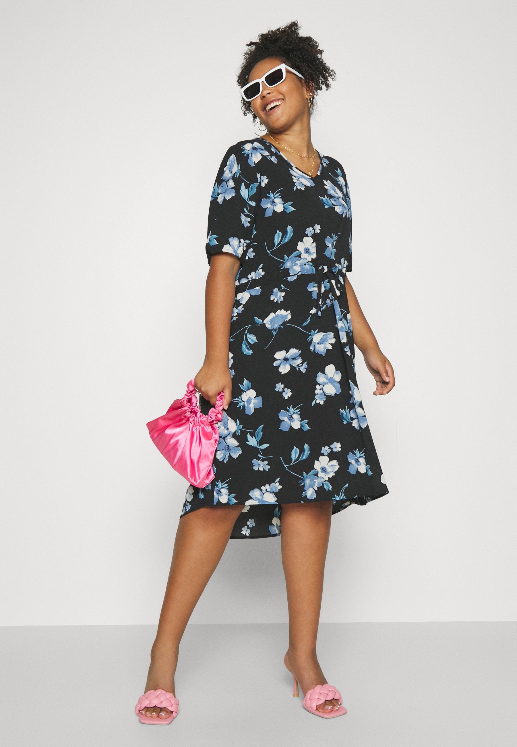 ONCBIANCA NOVA LUX DRESS Media 5