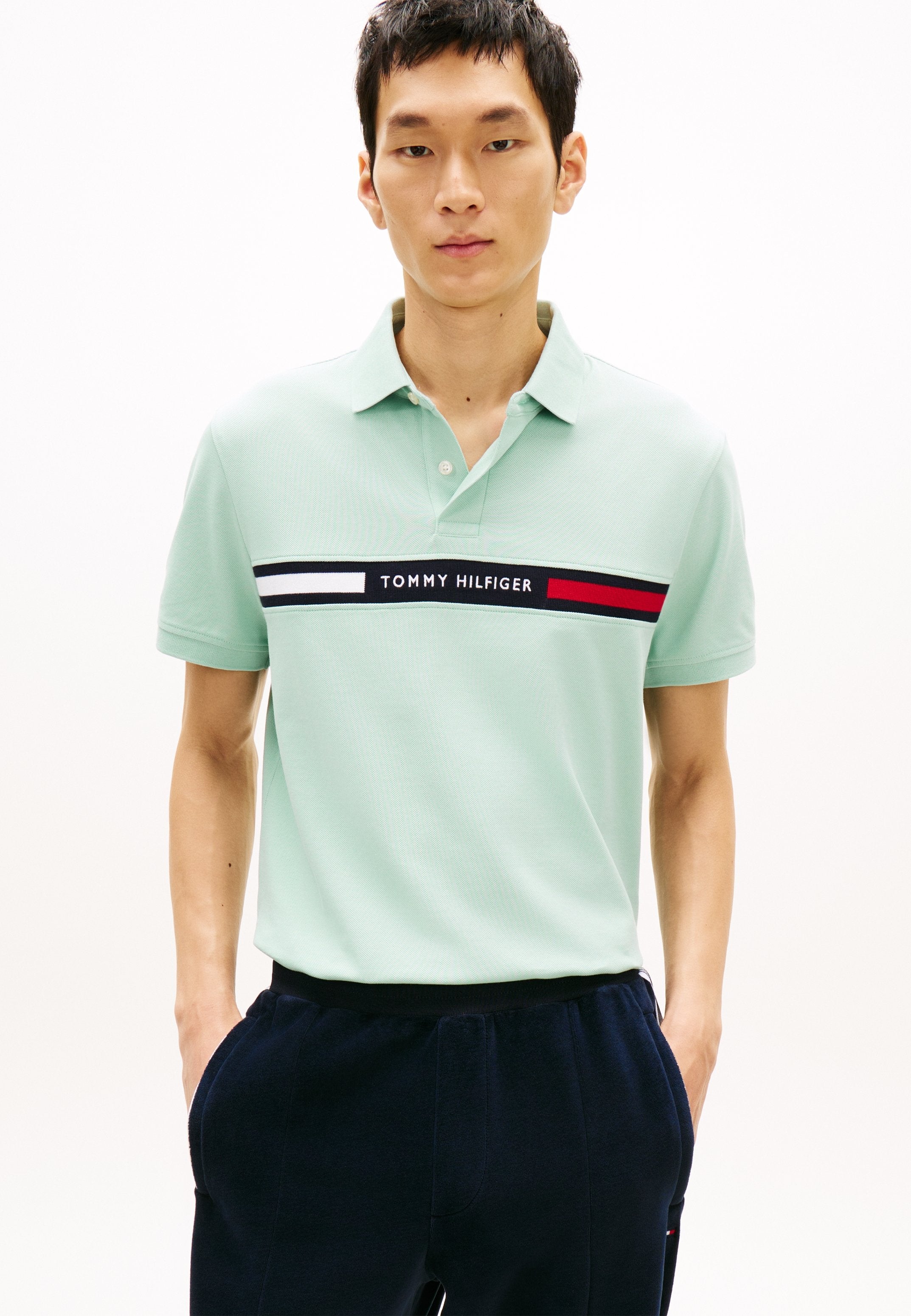 REGULAR FIT Media 3