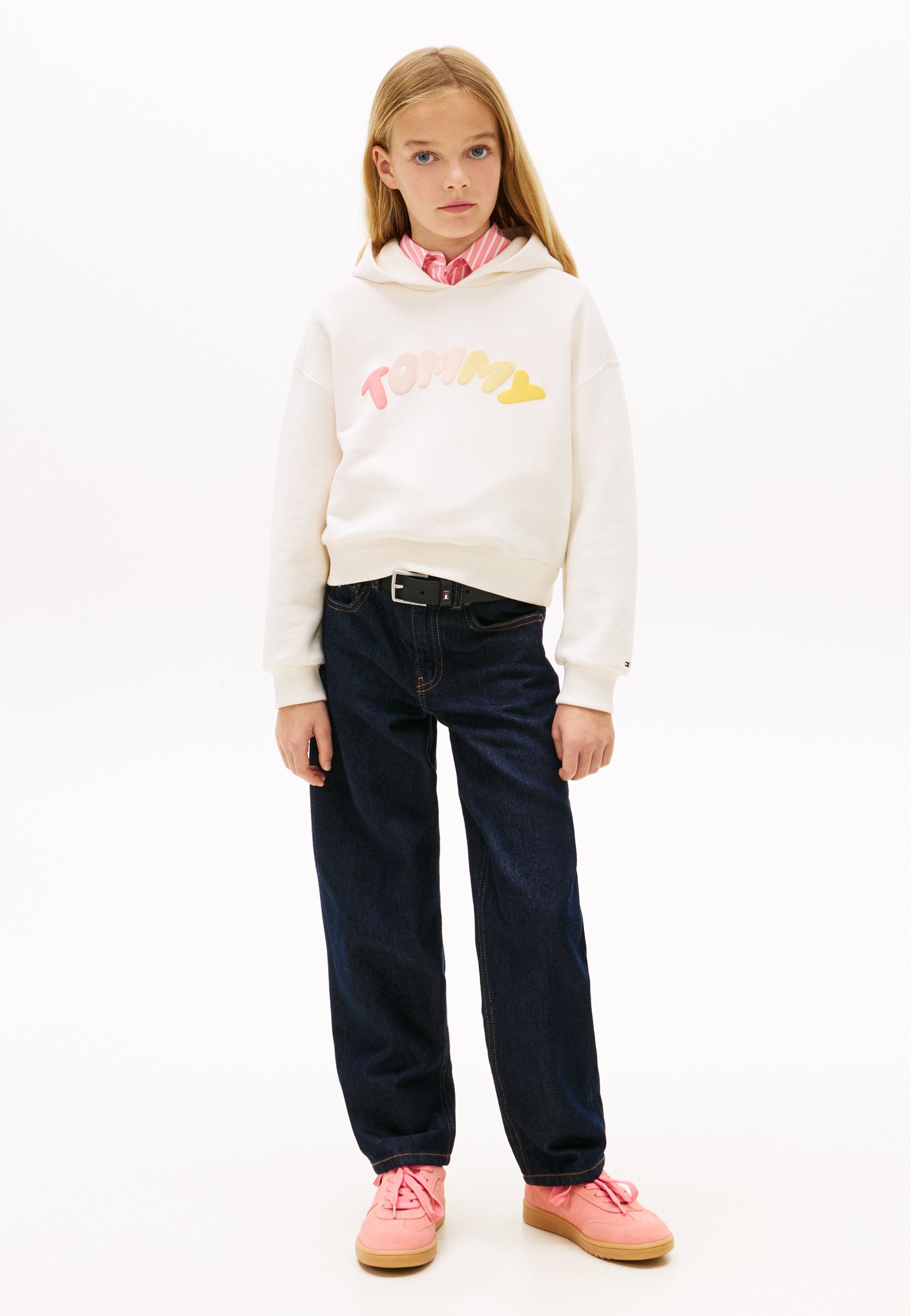 TEXTURED LOGO RELAXED HOODY Media 2