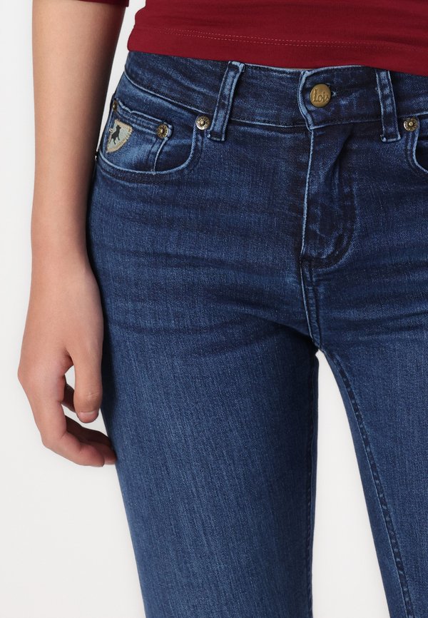 LOIS Jeans MELROSE
