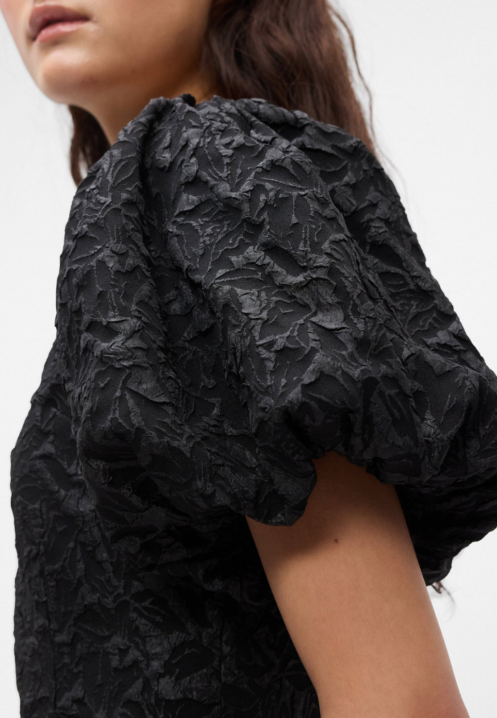 Gina Tricot PUFF SLEEVE MIDI DRESS